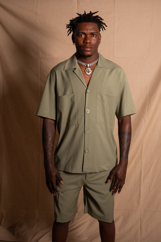 I’M BRIAN – RELAXED SHIRT ( OLIVE)